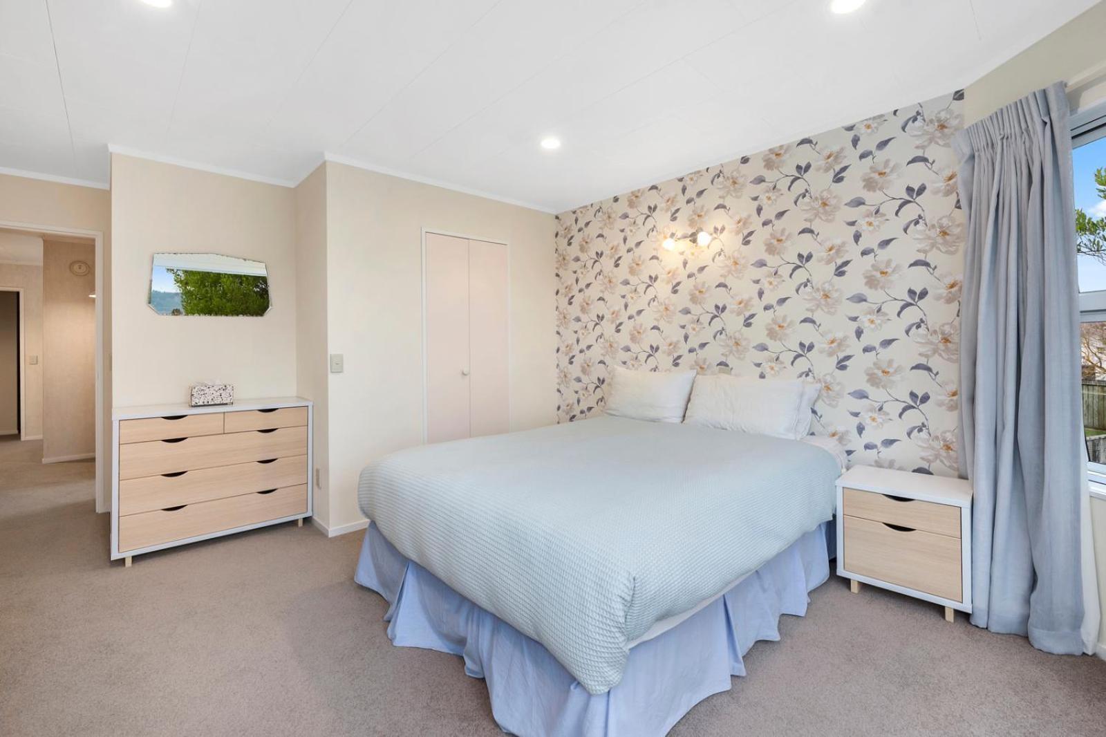 The White House - Taupo Holiday Home Extérieur photo